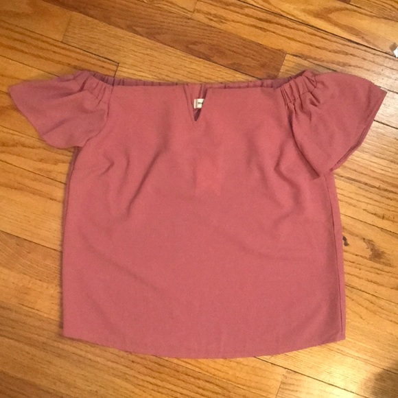 Off-the-shoulder t-shirt - Picture 1 of 2